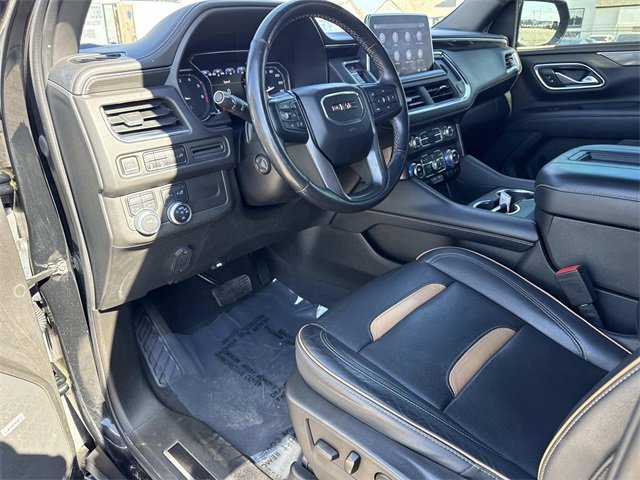 Used 2021 GMC Yukon XL AT4 w/ Rear Media and Nav Package image 11