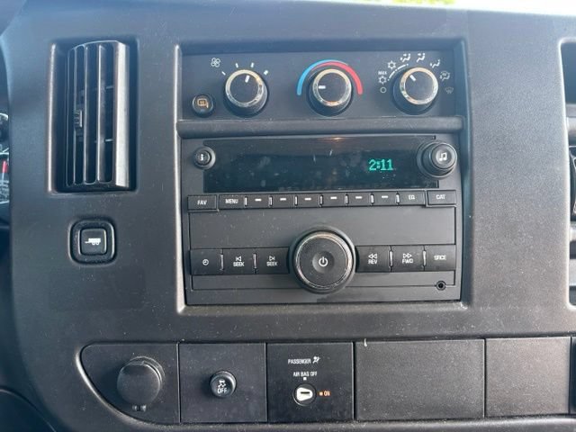 Used 2025 GMC Savana 2500 w/ Driver Convenience Package RWD image 25