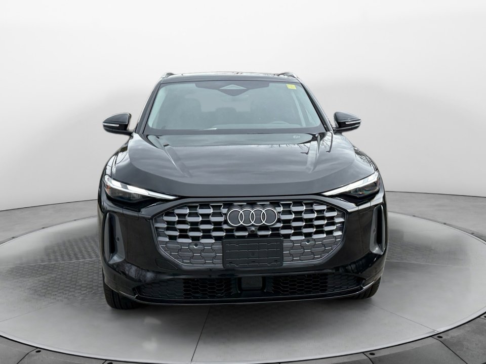 New 2025 Audi Q5 Premium image 2