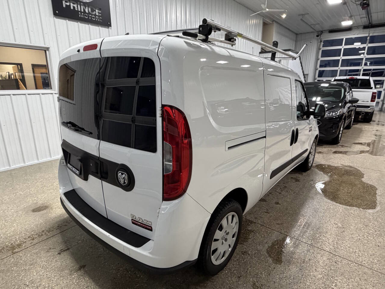 Used 2018 RAM ProMaster City Tradesman SLT image 24