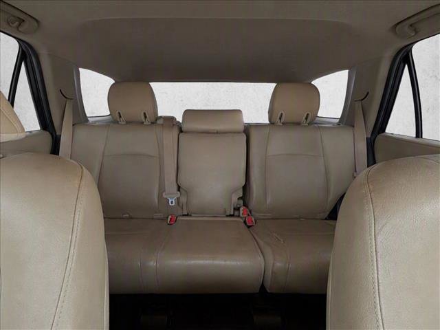 Used 2013 Toyota 4Runner SR5 w/ Premium Pkg AWD/4WD image 16