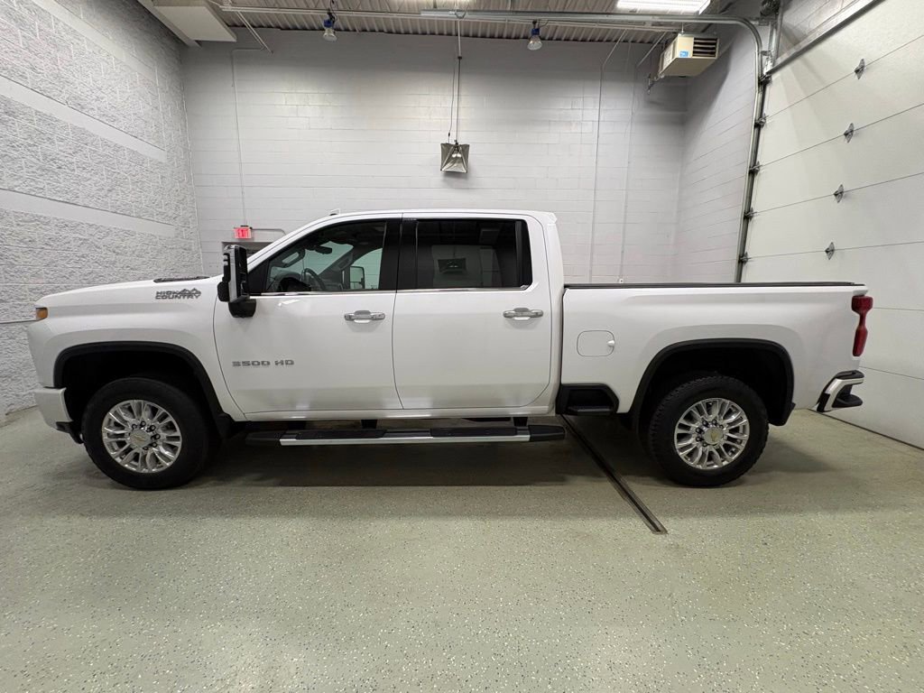 Used 2022 Chevrolet Silverado 3500 High Country w/ Z71 Off-Road Package AWD/4WD image 8