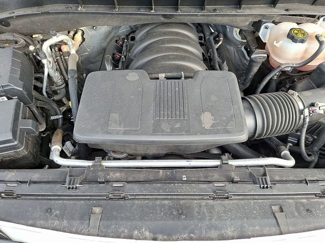 Used 2024 Chevrolet Suburban Premier image 27