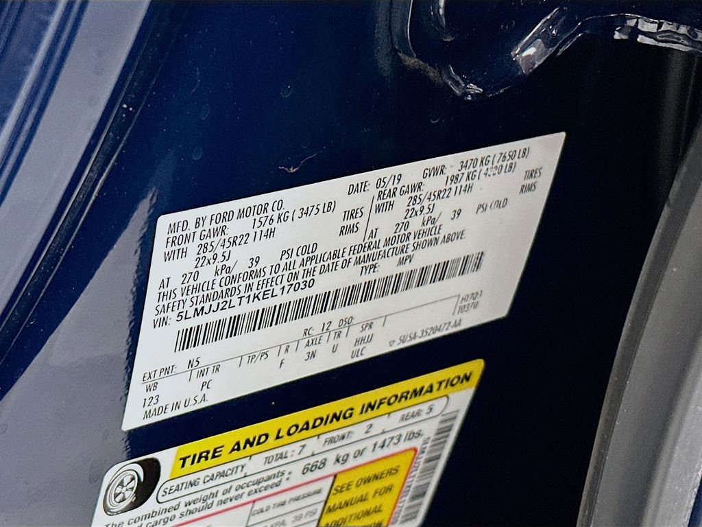 Used 2019 Lincoln Navigator Reserve w/ Cargo Package image 35