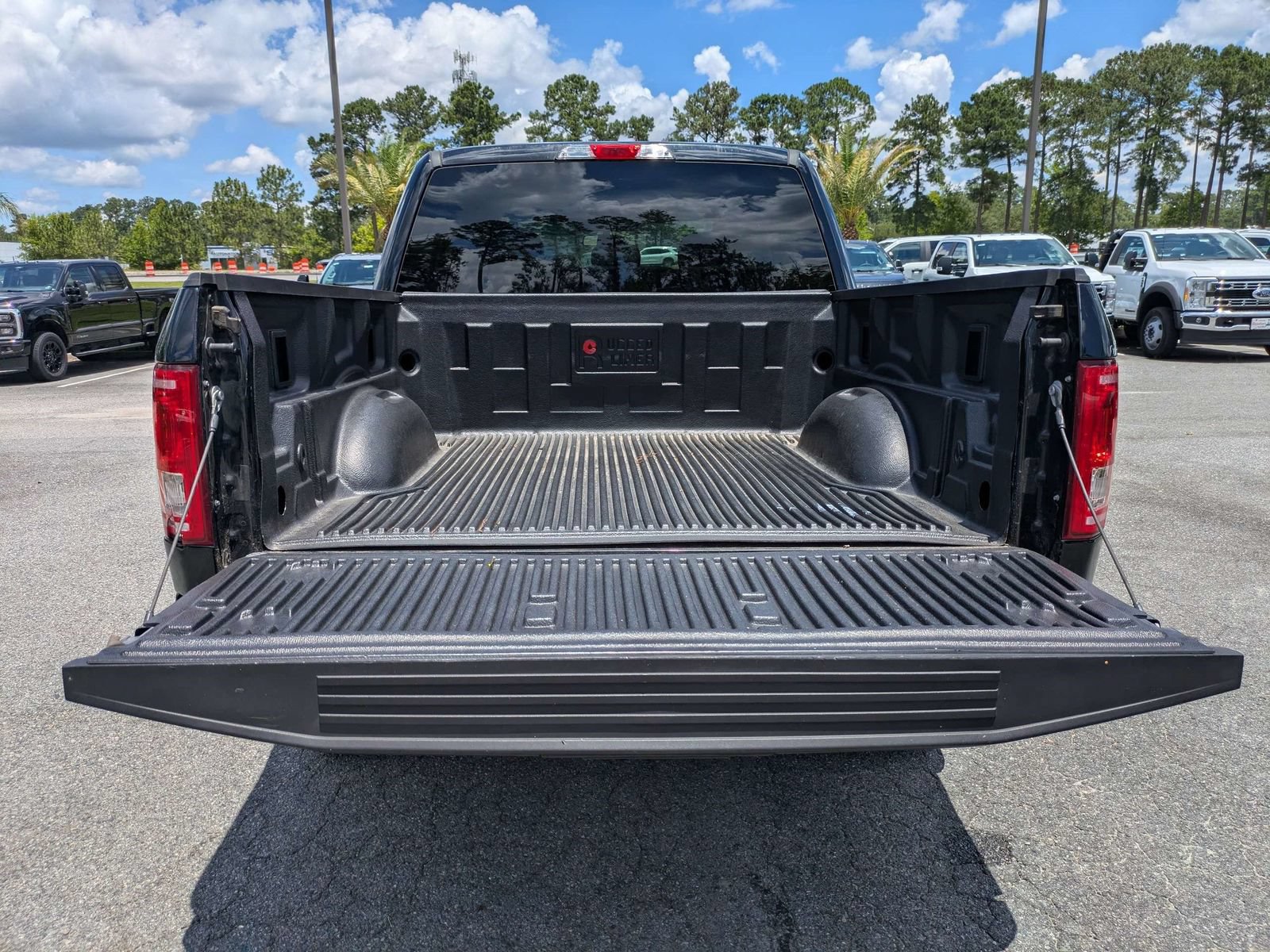 Certified 2017 Ford F150 XLT AWD/4WD image 5