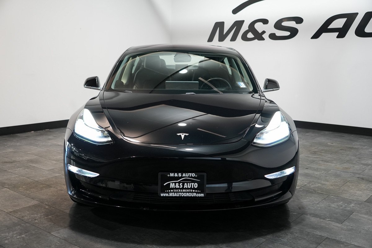 Used 2018 Tesla Model 3 Long Range RWD image 7
