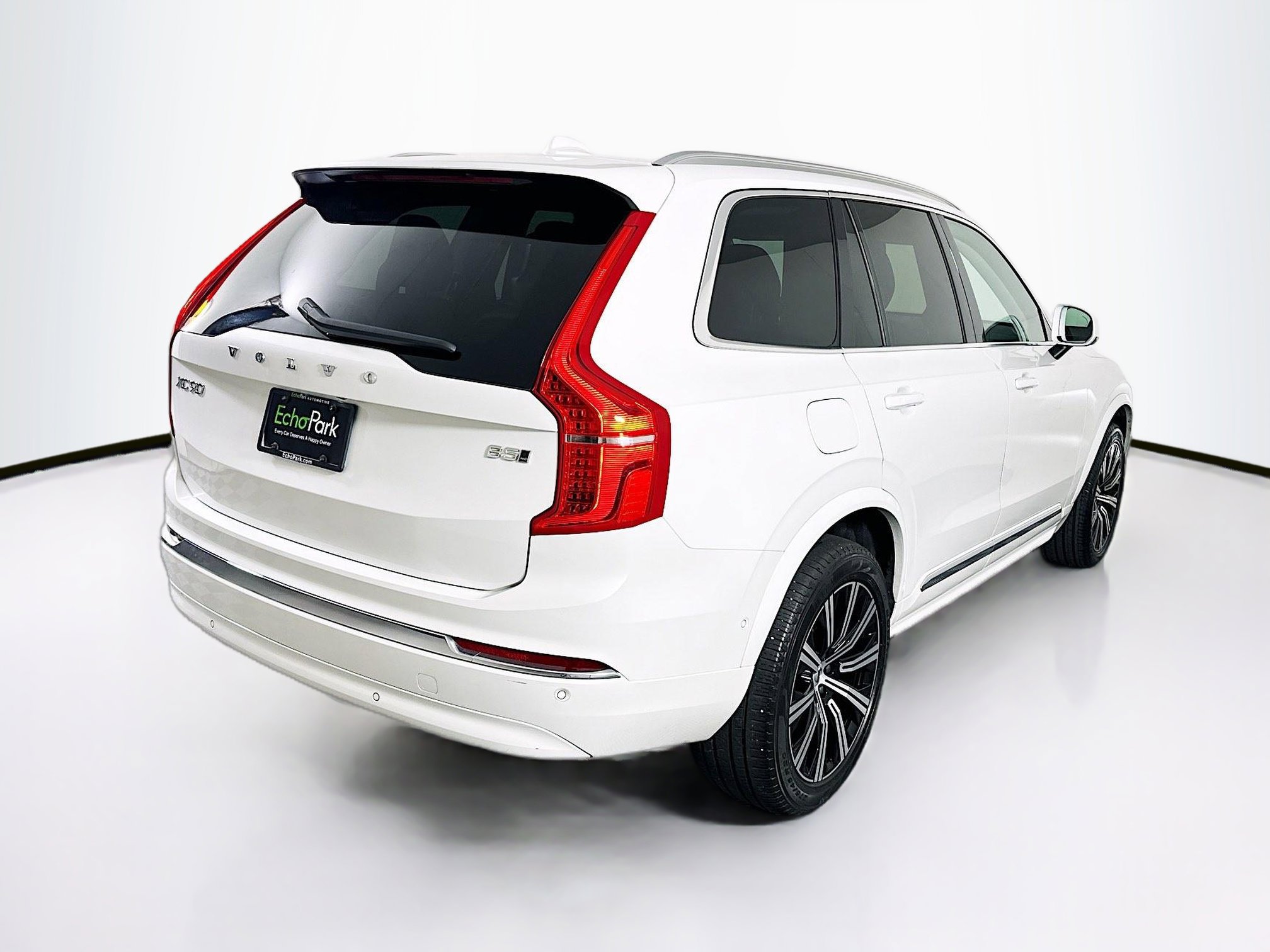 Used 2024 Volvo XC90 B5 Plus image 9