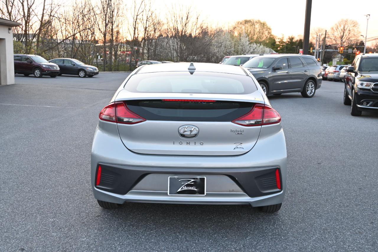 Used 2020 Hyundai Ioniq Blue FWD image 10
