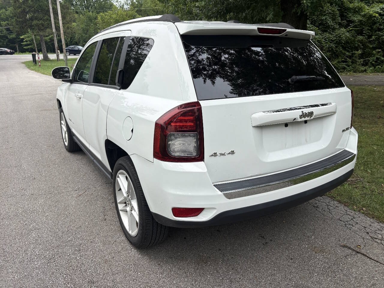 Used 2014 Jeep Compass Limited AWD/4WD image 9
