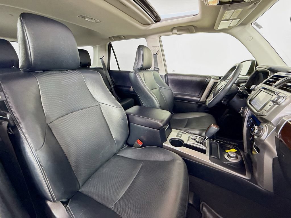 Certified 2019 Toyota 4Runner Limited AWD/4WD image 30