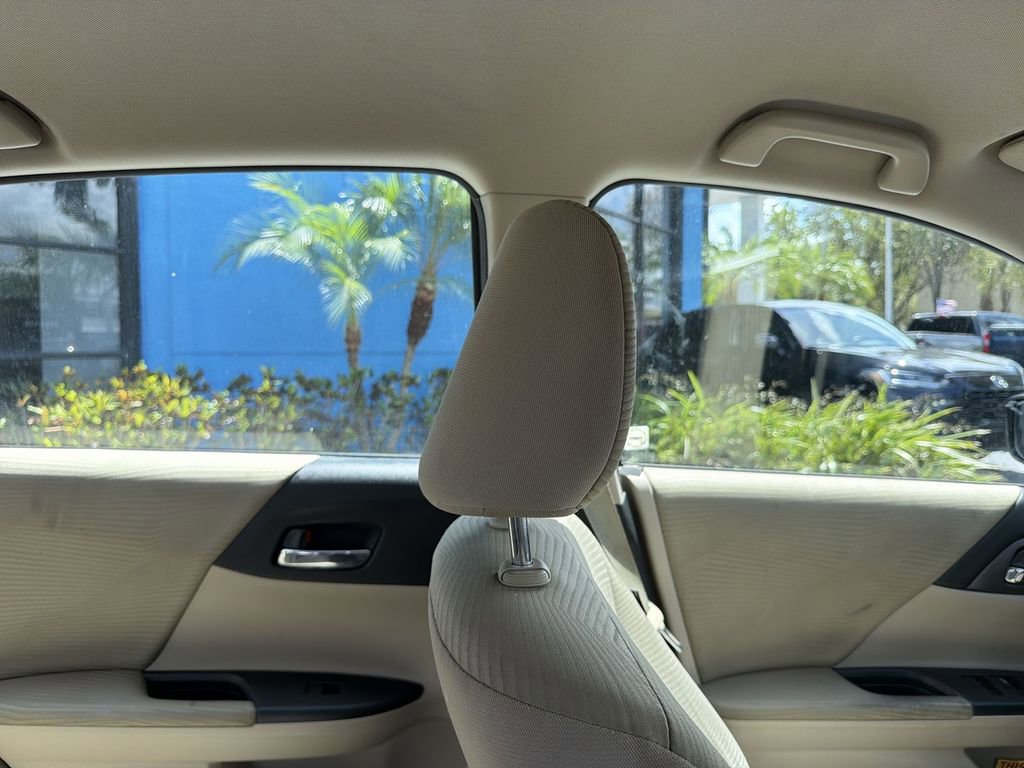 Used 2015 Honda Accord LX image 8