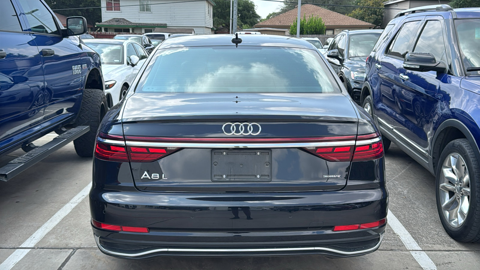 Used 2024 Audi A8 L 3.0T AWD/4WD image 4