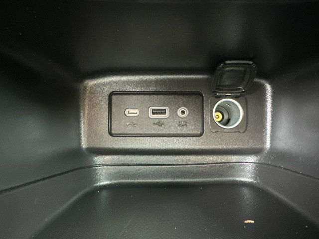 Used 2023 Chevrolet Equinox LT w/ LPO, Floor Liner Package AWD/4WD image 36