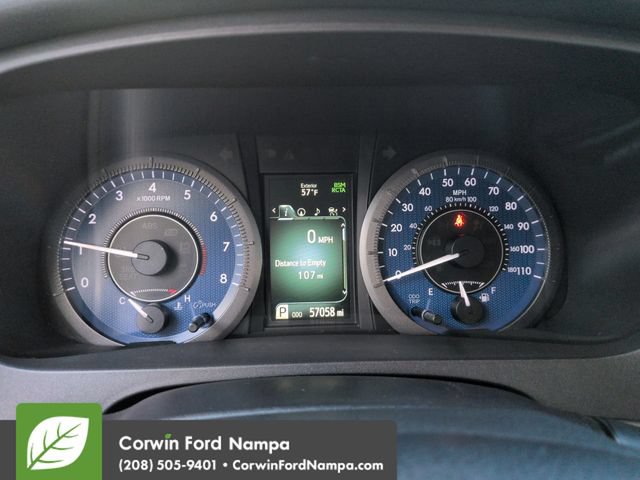 Used 2020 Toyota Sienna XLE w/ XLE Navigation Package AWD/4WD image 15