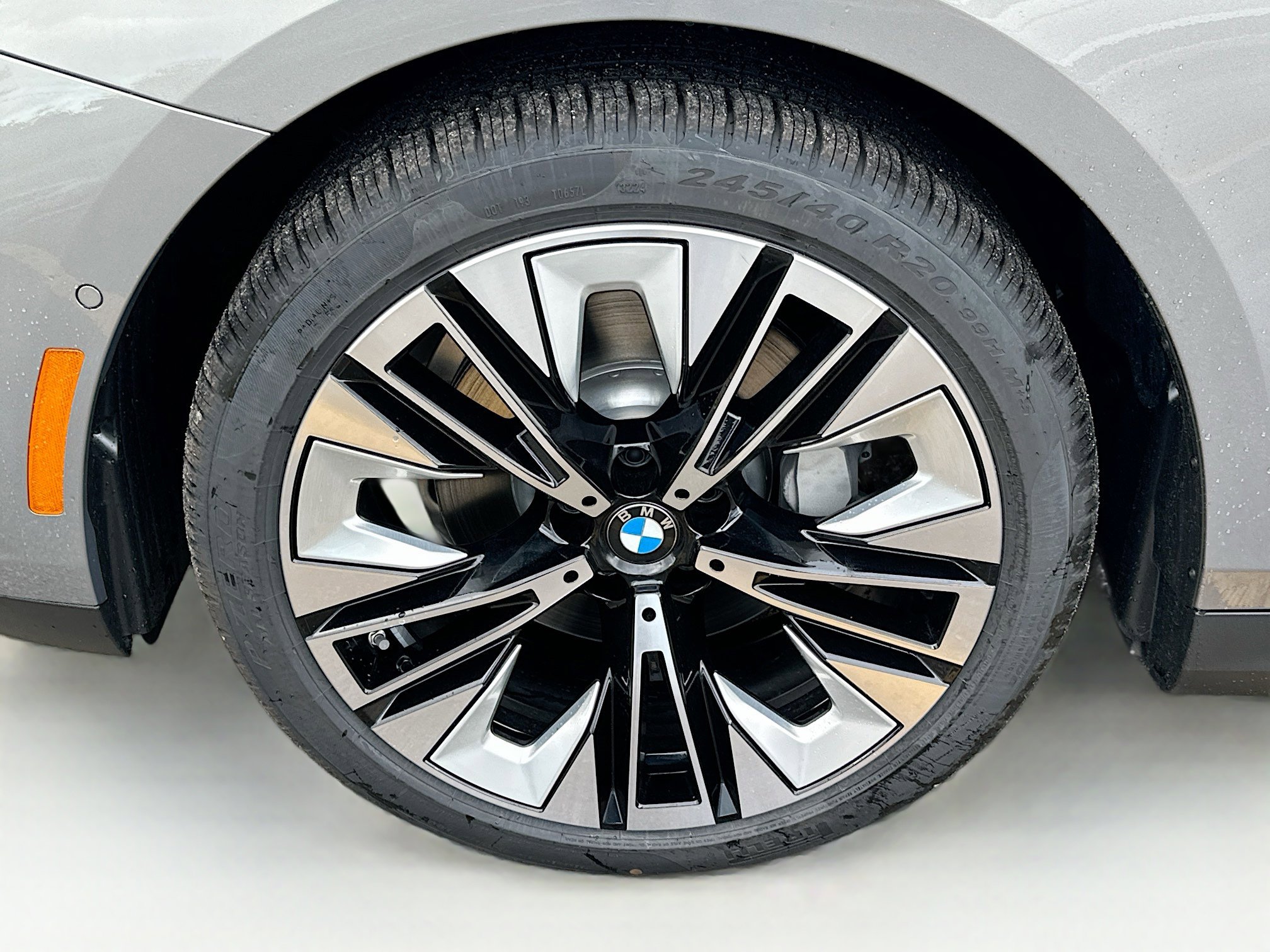 New 2025 BMW 530i image 28