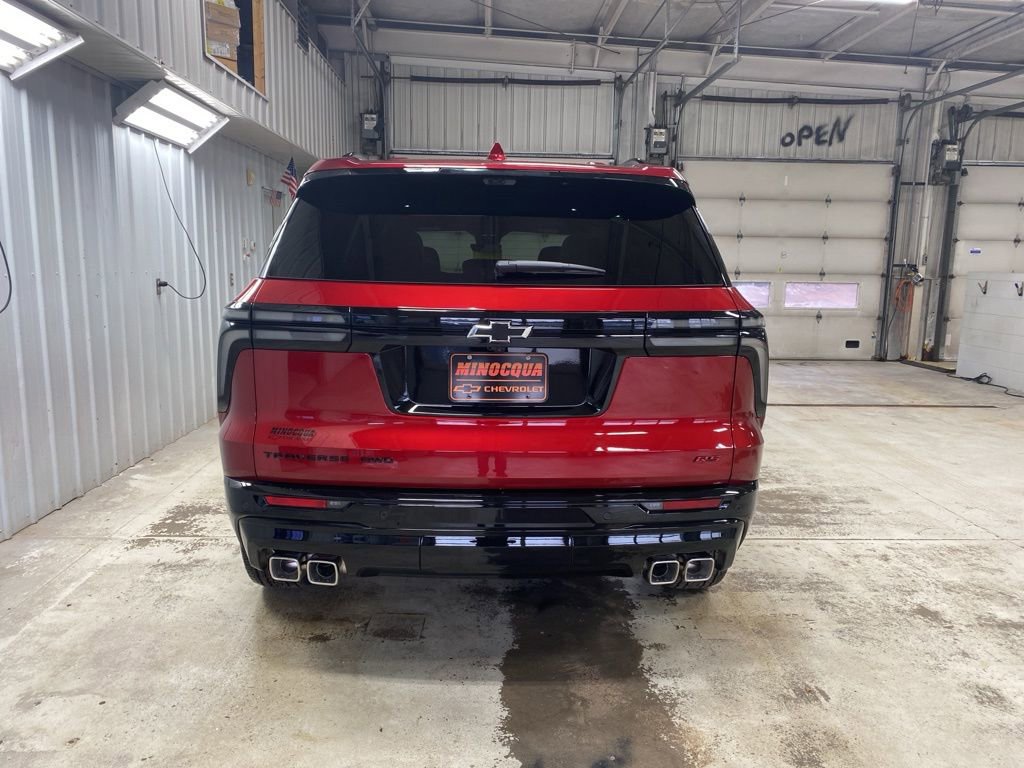 New 2026 Chevrolet Traverse RS w/ LPO, Floor Liner Package AWD/4WD image 10