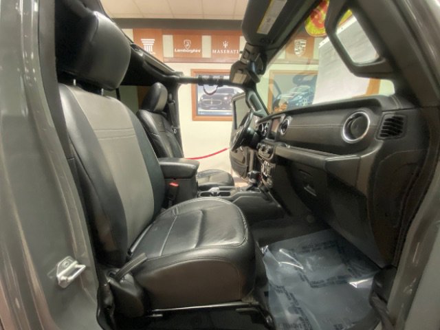 Used 2019 Jeep Wrangler Unlimited Sahara w/ Quick Order Package 24M Moab image 24