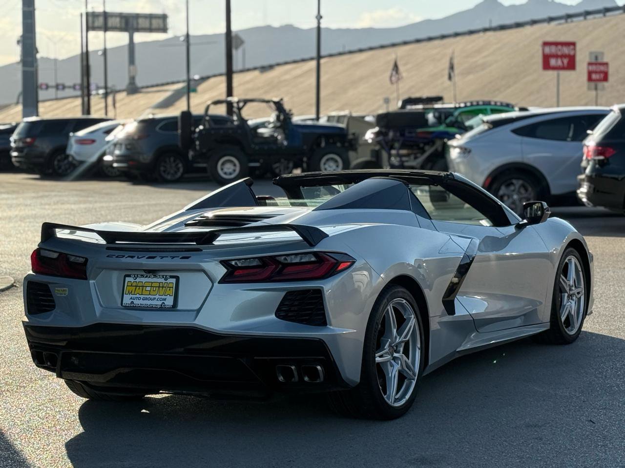 Used 2021 Chevrolet Corvette Stingray Preferred Conv w/ Battery Protection Package RWD image 7