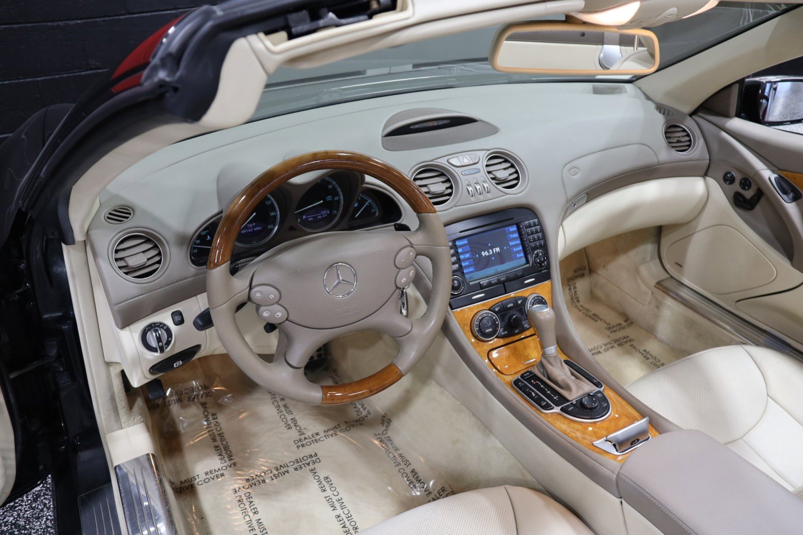 Used 2007 Mercedes-Benz SL 550 image 35