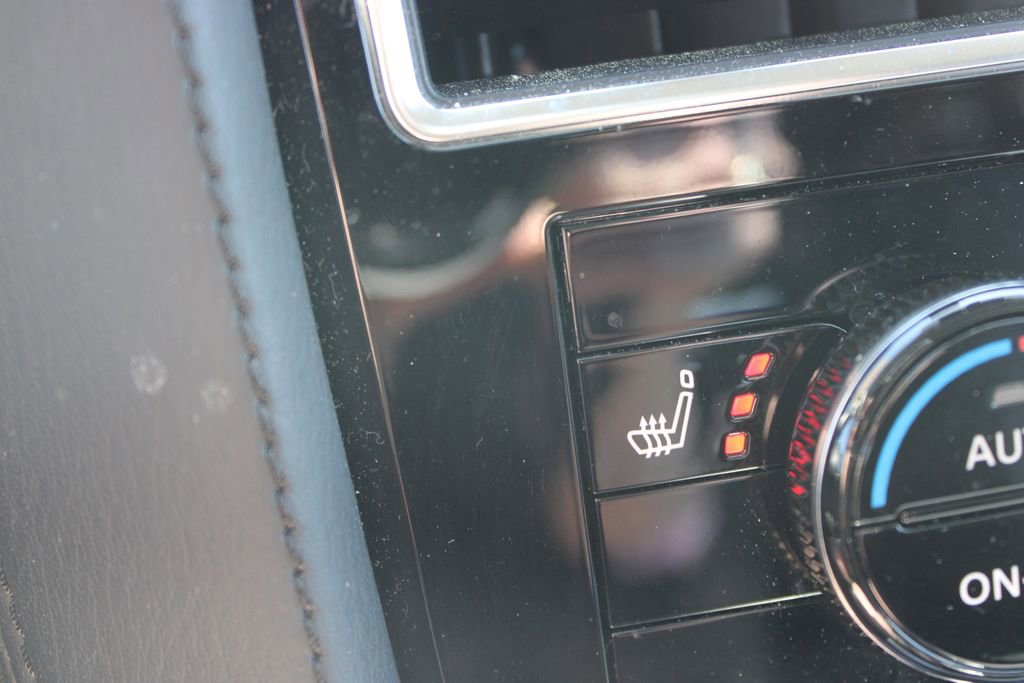 Used 2024 Nissan Armada SV w/ Cargo Package AWD/4WD image 46