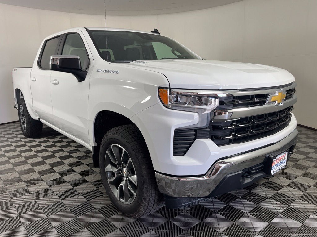New 2026 Chevrolet Silverado 1500 LT AWD/4WD image 2