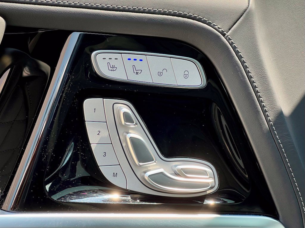 Certified 2025 Mercedes-Benz G 63 AMG 4MATIC image 39