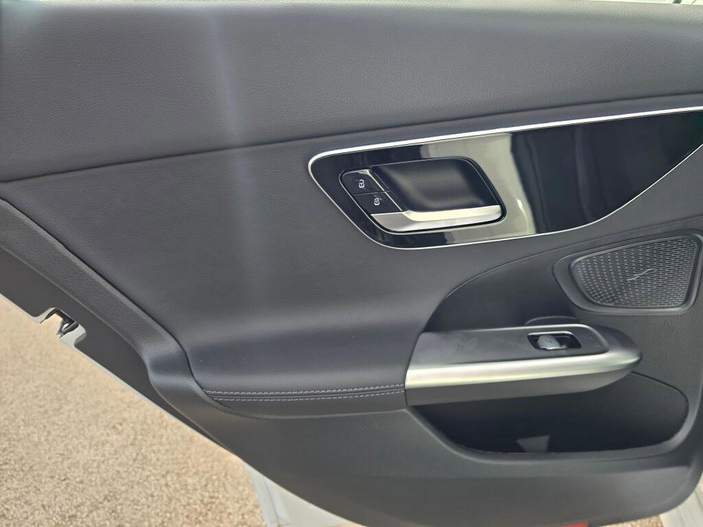 New 2026 Mercedes-Benz C 300 4MATIC Sedan image 19