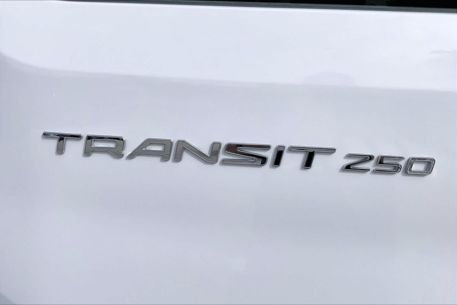 Used 2025 Ford Transit 250 Low Roof w/ Exterior Upgrade Package RWD image 9