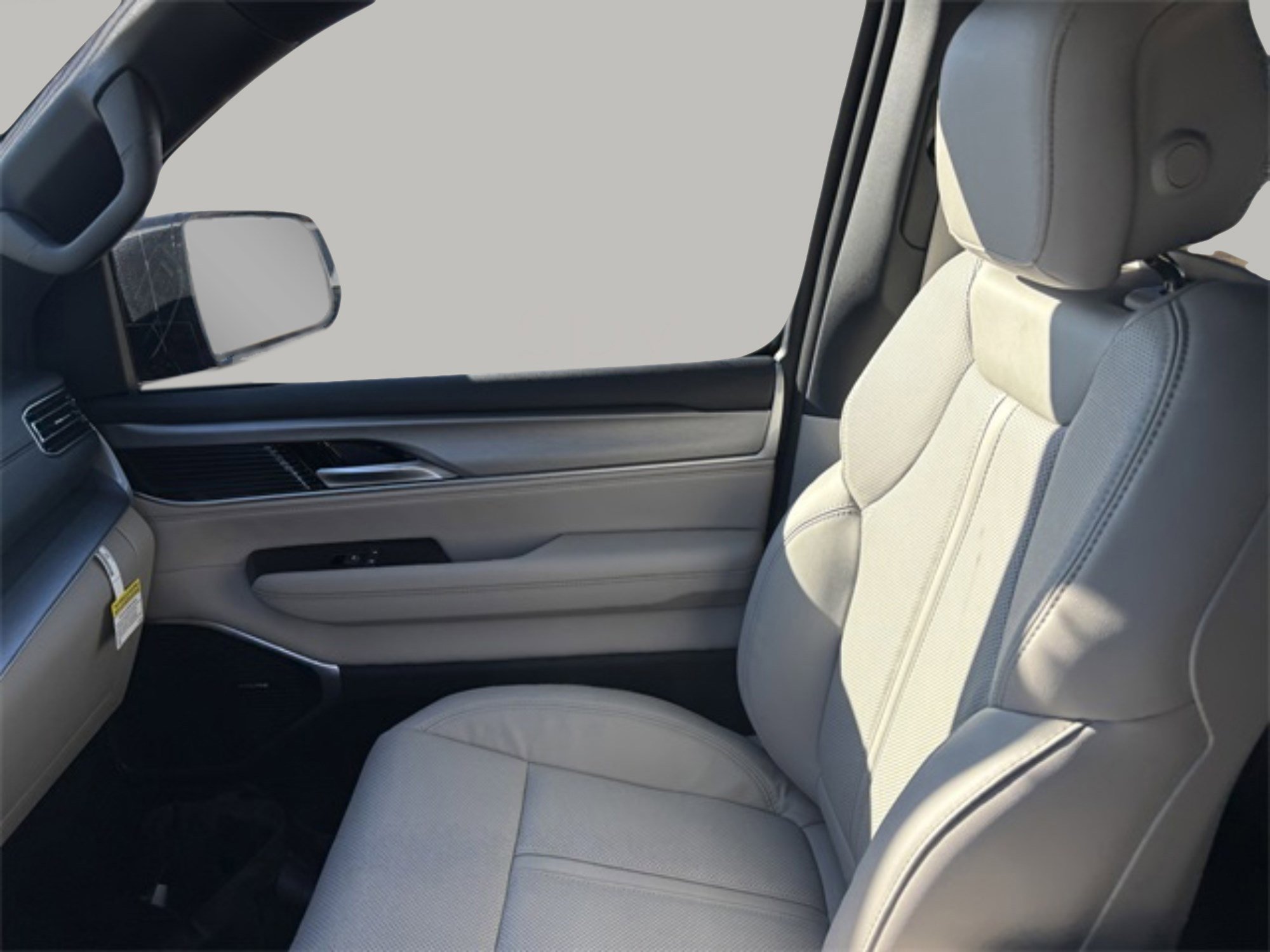 New 2025 Jeep Wagoneer L 2WD image 22