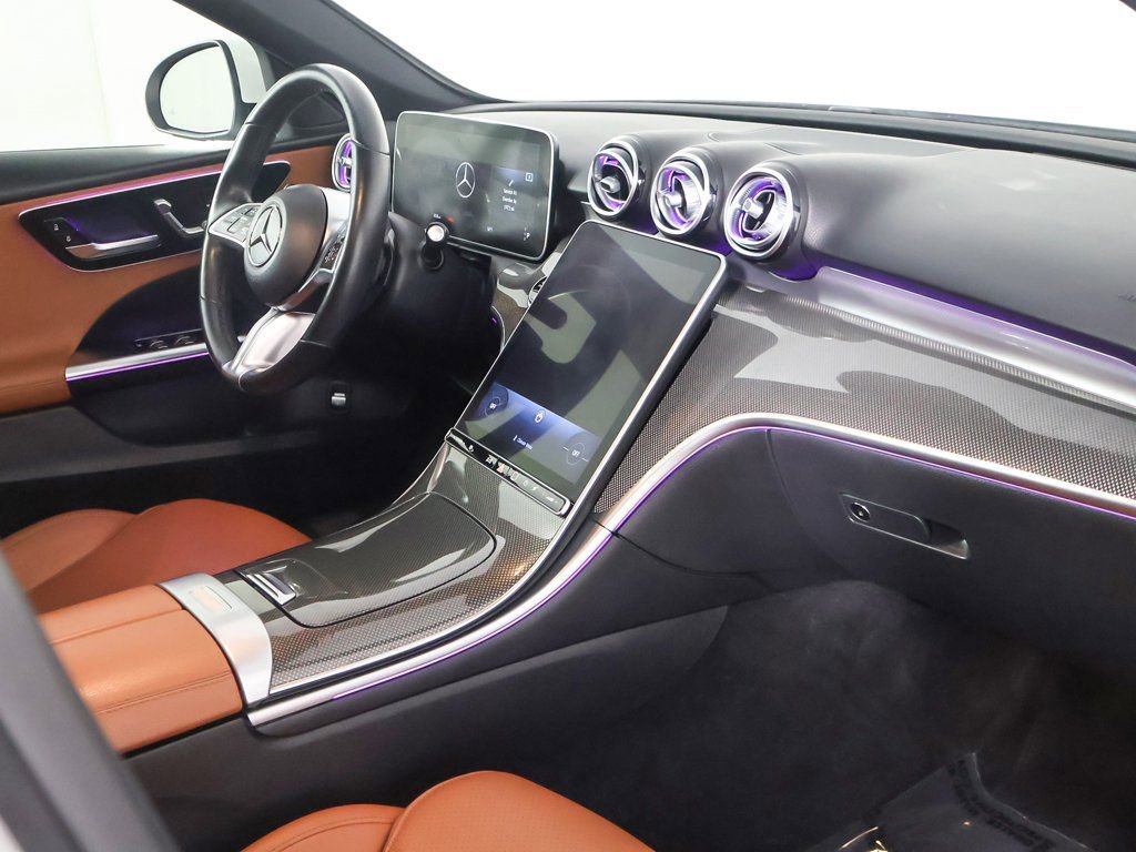 Used 2023 Mercedes-Benz C 300 4MATIC Sedan w/ Exclusive Trim Package image 30