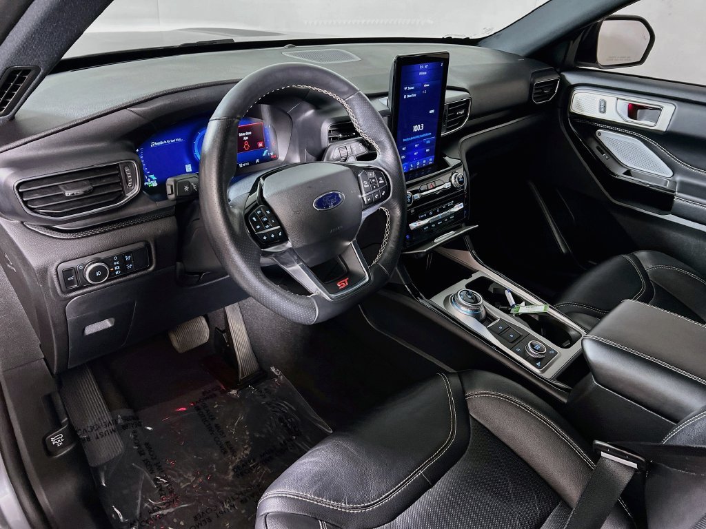 Used 2023 Ford Explorer ST w/ Equipment Group 401A AWD/4WD image 9
