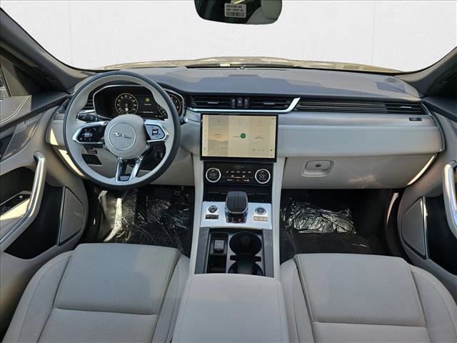 New 2026 Jaguar F-PACE R-Dynamic S image 6