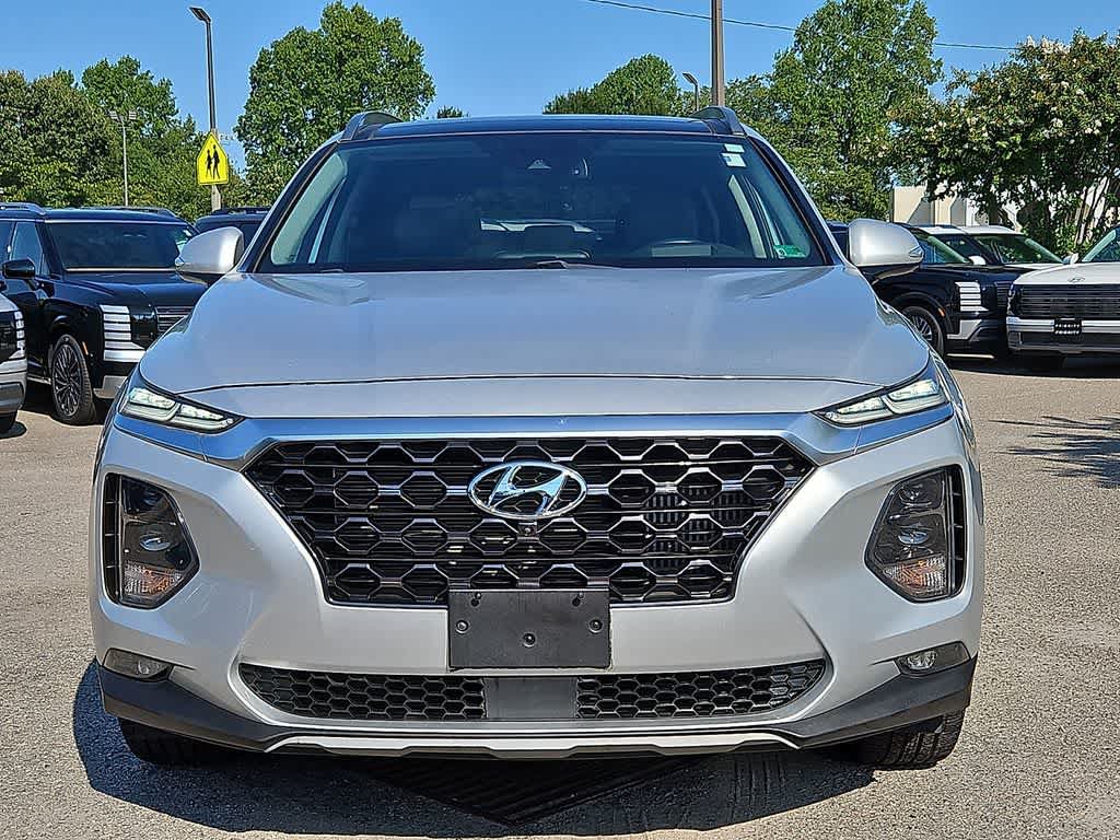 Used 2019 Hyundai Santa Fe FWD image 2