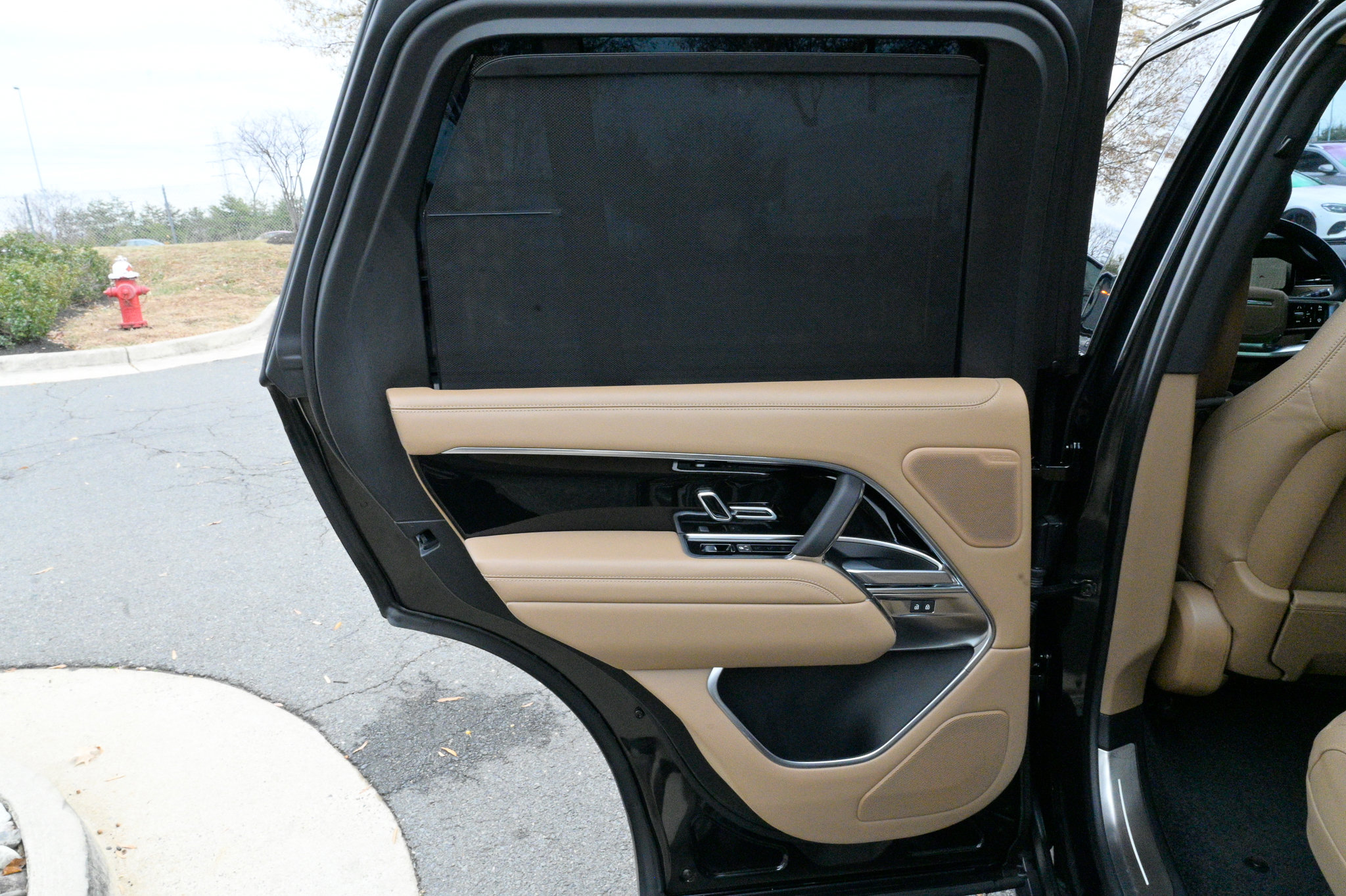 Used 2023 Land Rover Range Rover SE image 41