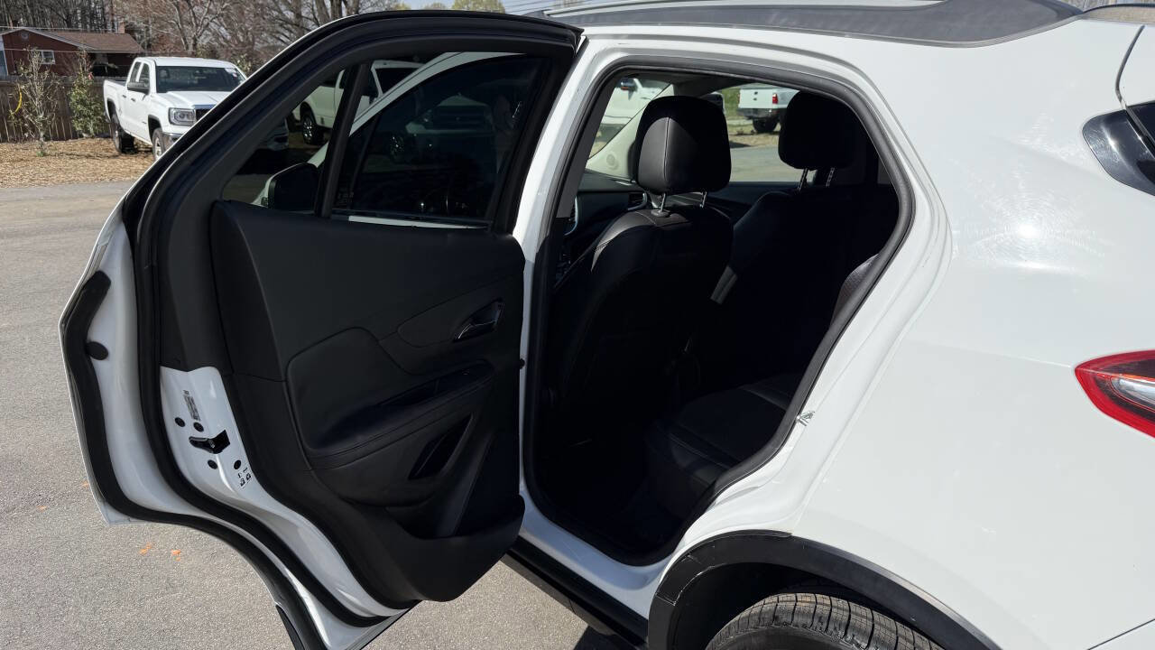 Used 2017 Buick Encore Preferred image 12