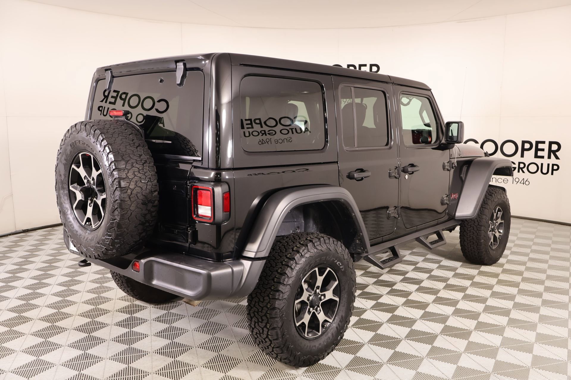 Used 2018 Jeep Wrangler Unlimited Rubicon image 19