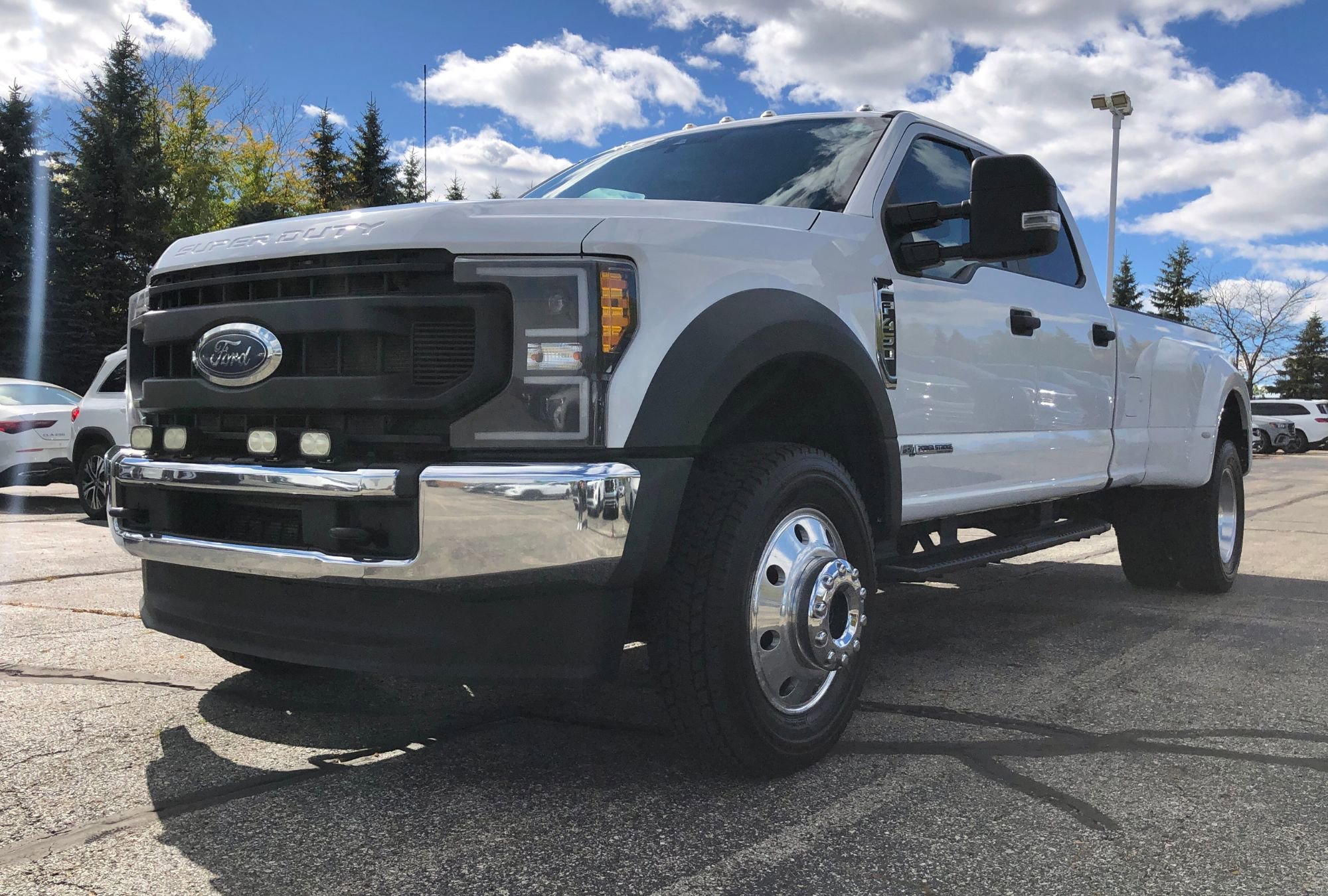 Used 2022 Ford F450 XL w/ Power Equipment Group image 3