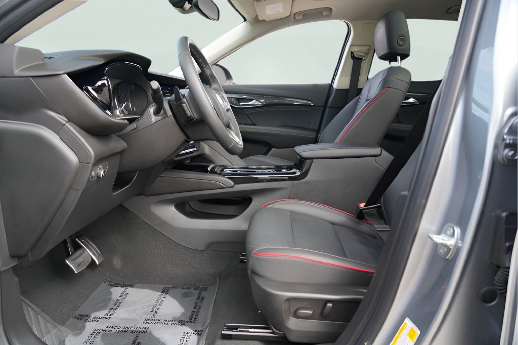 Used 2023 Buick Envision Essence w/ Sport Touring Package AWD/4WD image 9