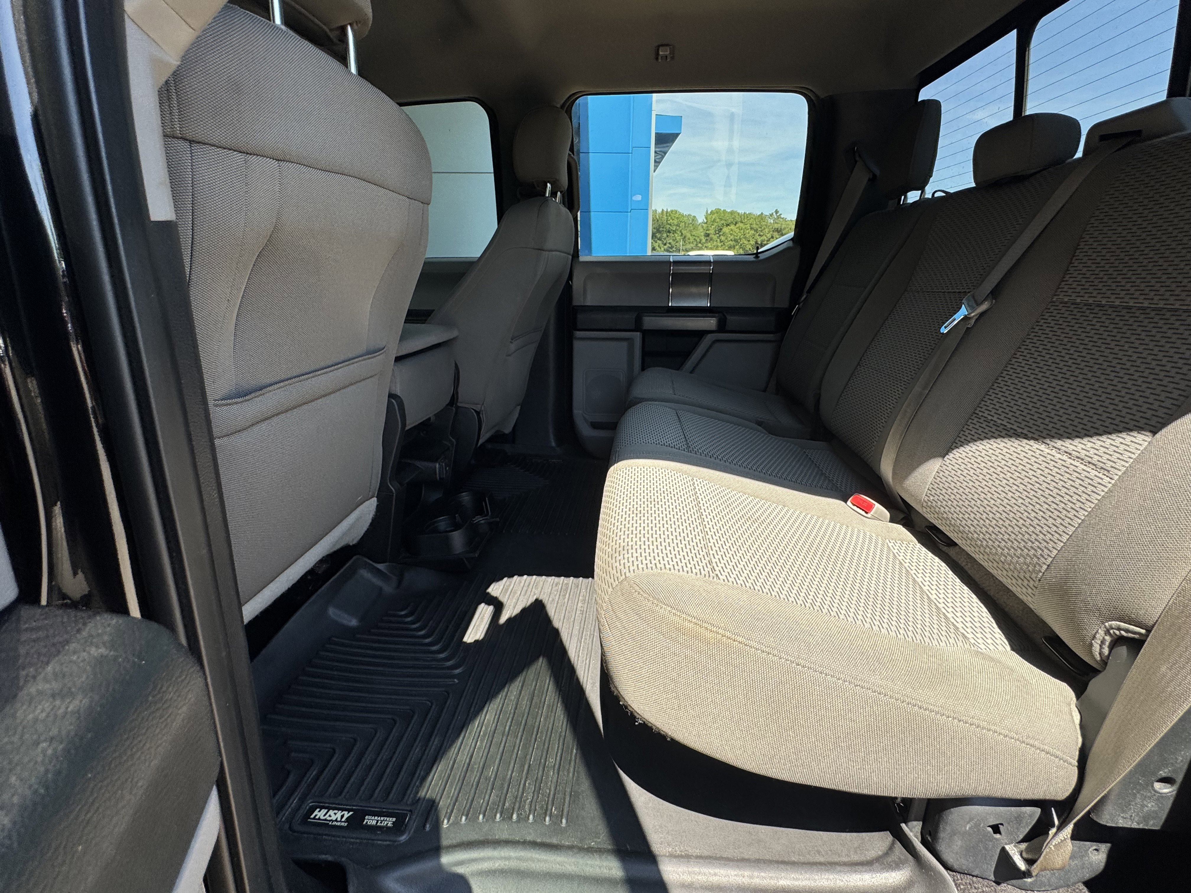 Used 2017 Ford F150 XLT w/ Equipment Group 302A Luxury image 14