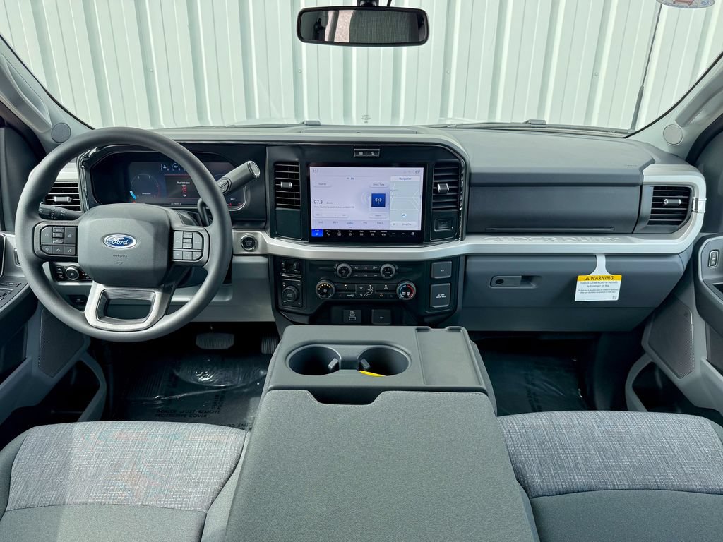 New 2026 Ford F250 XLT w/ XLT Premium Package AWD/4WD image 32