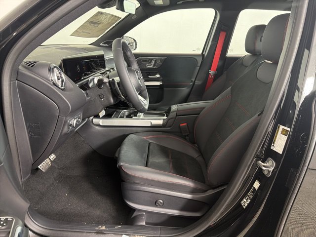 New 2026 Mercedes-Benz GLB 35 AMG 4MATIC image 11