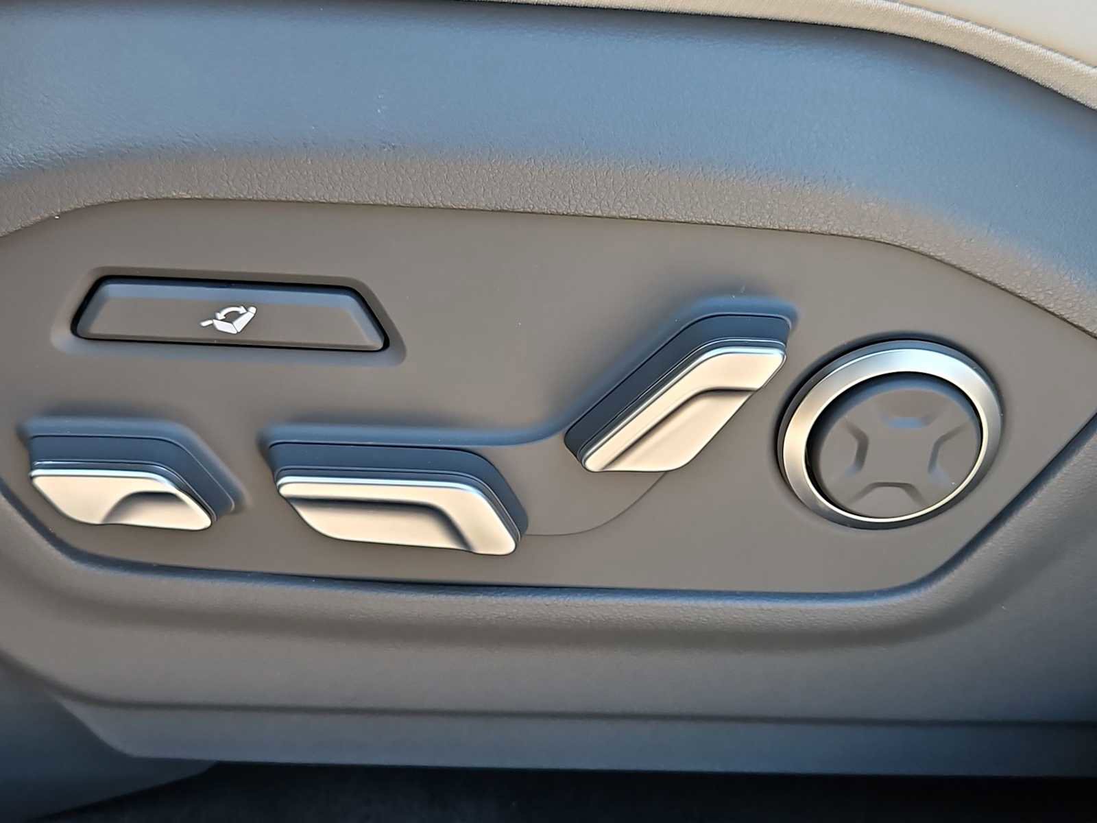 New 2026 Hyundai Santa Fe Calligraphy image 17