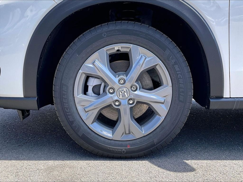 New 2026 Honda HR-V LX image 8
