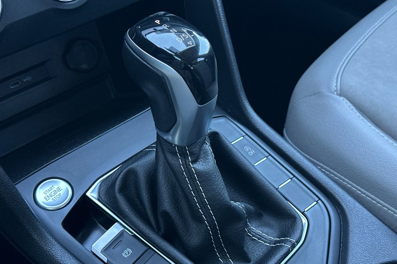 Used 2022 Volkswagen Taos SE w/ IQ.Drive SE Package image 21