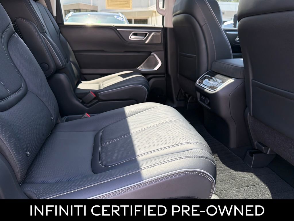 Certified 2025 INFINITI QX80 Sensory AWD/4WD image 40
