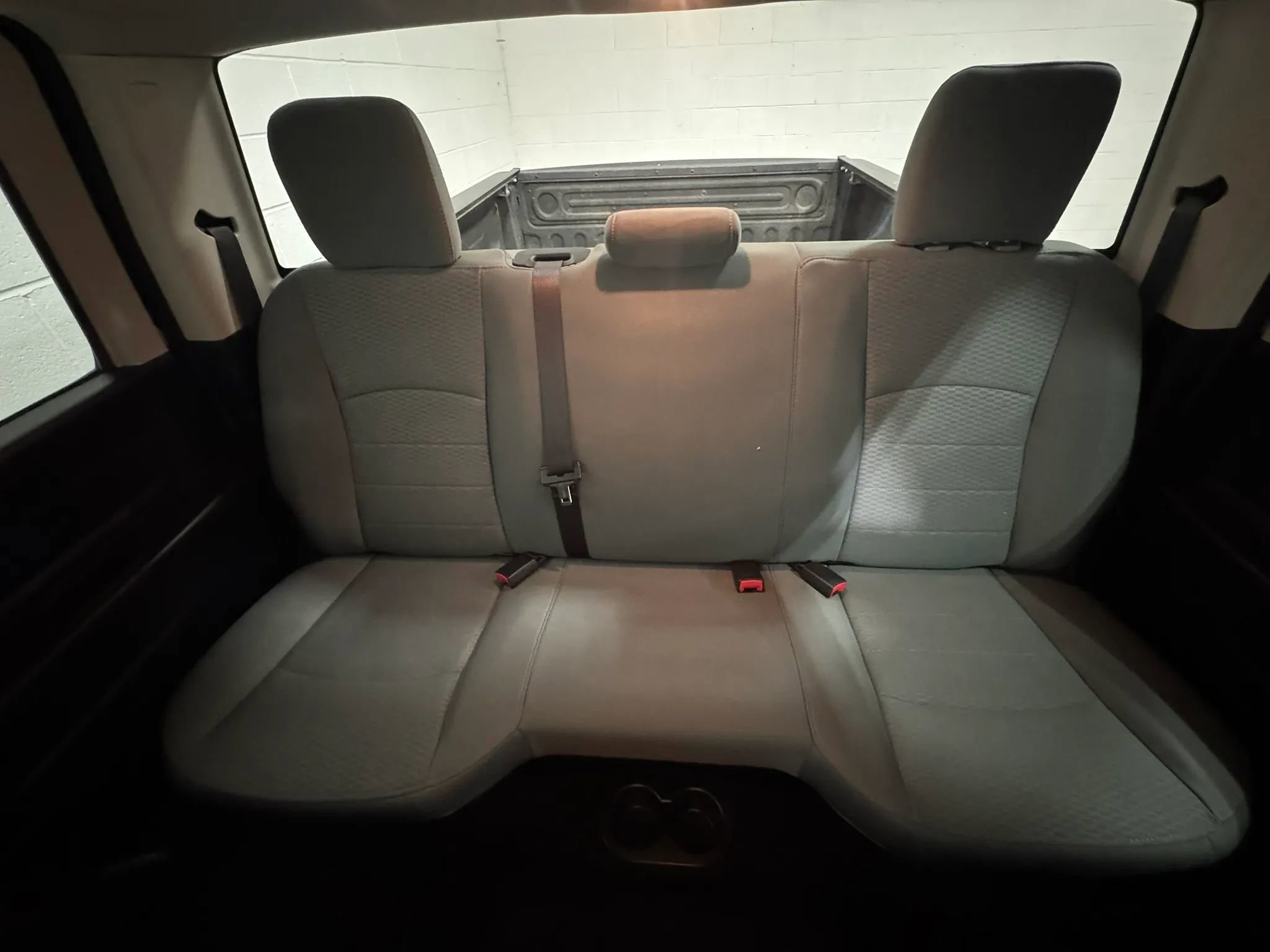 Used 2018 RAM 1500 Express w/ Express Value Package AWD/4WD image 32