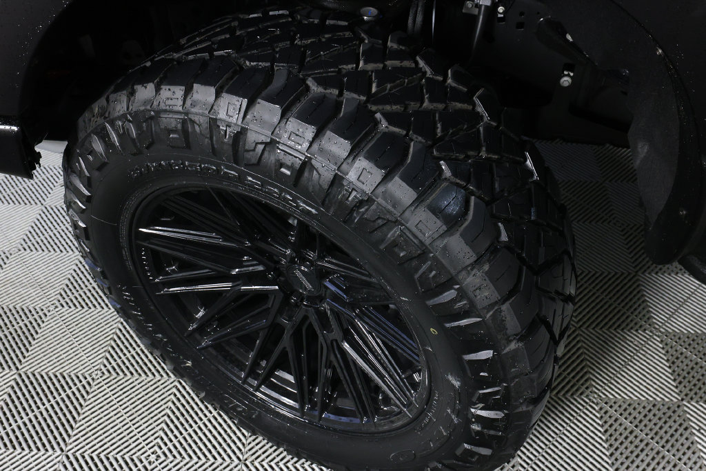 Used 2026 Ford F150 Raptor w/ Equipment Group 803A Raptor R AWD/4WD image 39