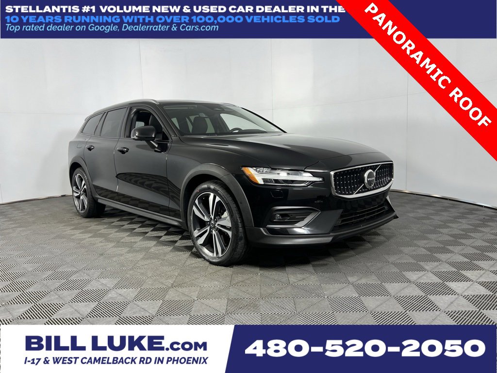 Used 2025 Volvo V60 B5 Cross Country Plus image 1