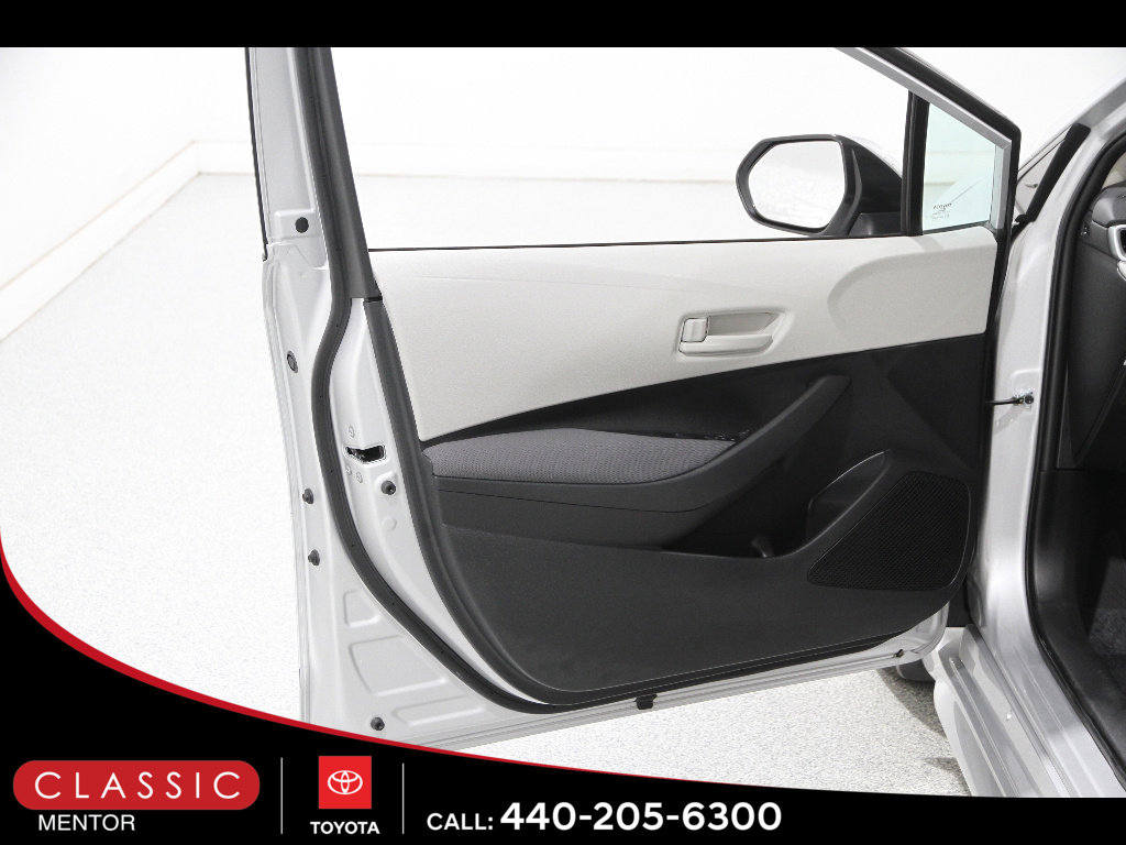 Certified 2023 Toyota Corolla LE w/ Carpet Mat Package (TMS) FWD image 4