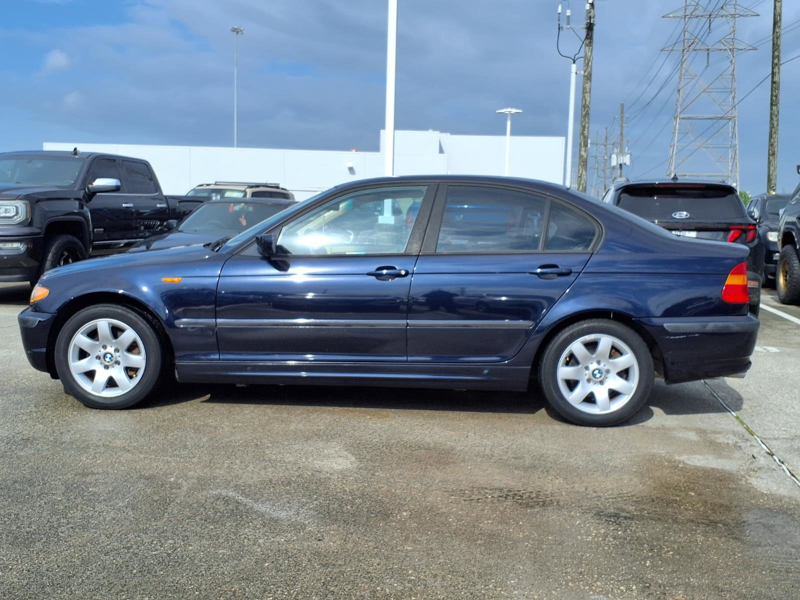 Used 2003 BMW 325i Sedan image 21